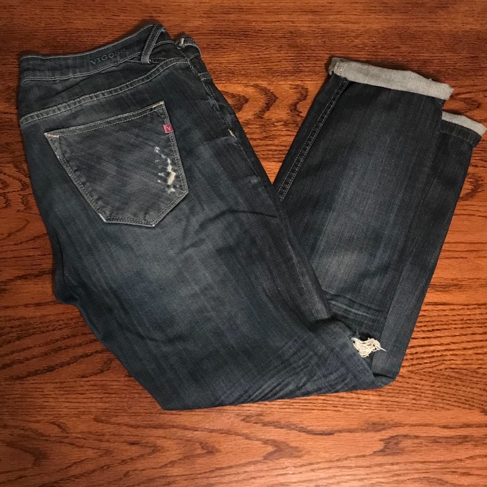 Vigoss distressed boyfriend jeans